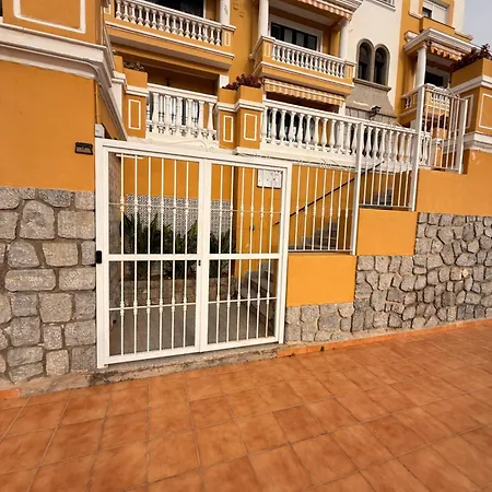 Апартаменти Appartment, Sea View,